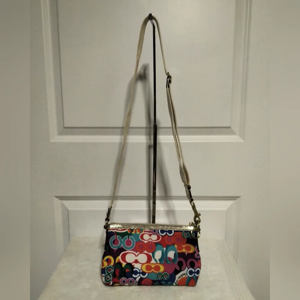 Authentic Coach Vintage Poppy Graffiti Glam Crossbody Purse